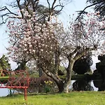 Alojamento de Acomodação e Pequeno-almoço Château Bellevue-domaines Loron 3*