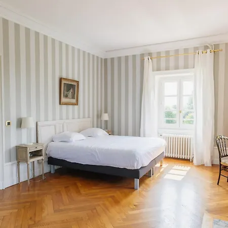 B&B Chateau Bellevue-domaines Loron 3*