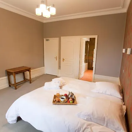 Chateau De Bellevue Bed & Breakfast 3*